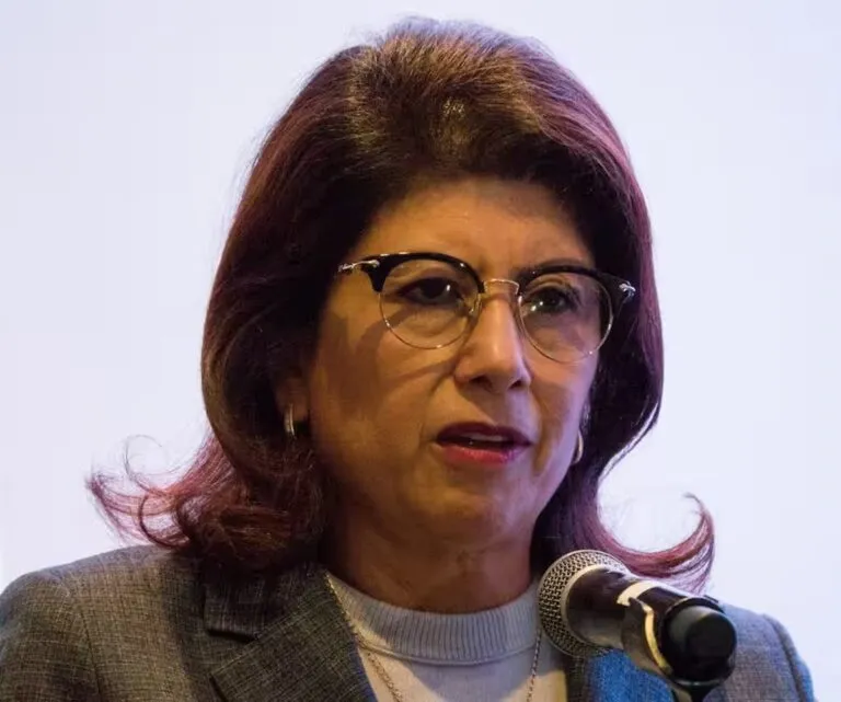 Morena defiende patrimonio de senadora por casa en Tecámac