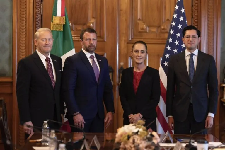 Sheinbaum acuerda con EU mantener cooperación en seguridad