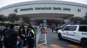 AICM restringe accesos por posible protesta de la CNTE