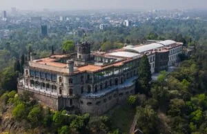 INAH defiende cena de FIFA en Chapultepec