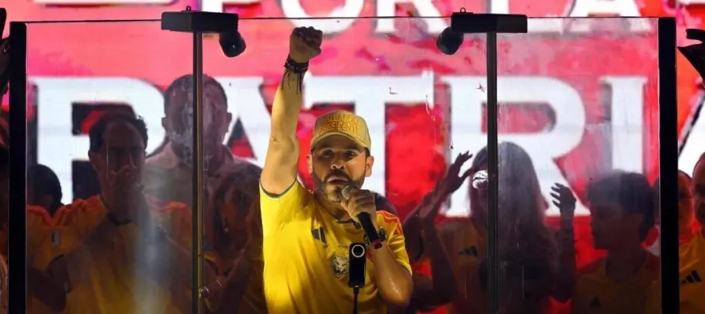 Morena cuestiona resultado en Colombia y escala disputa regional