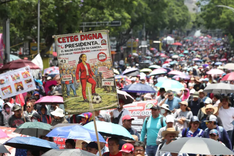 Piden a CNTE movilización pacífica y sentarse a dialogar