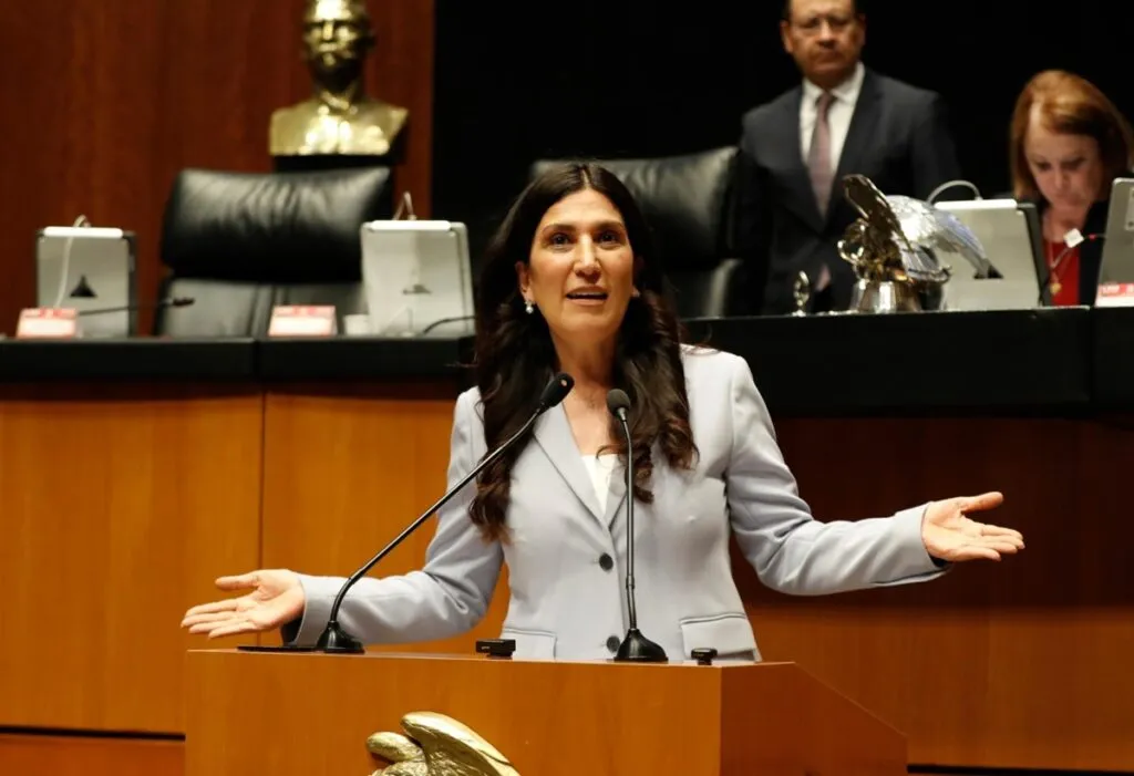 Presencia de ministros de la SCJN no le hace bien al pueblo de México: Kenia López