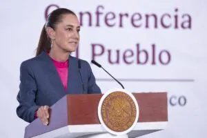 Sheinbaum evita confrontación con zar antidrogas de EU