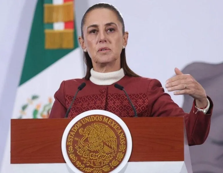 Sheinbaum defiende a AMLO y niega vínculos de su gobierno con el crimen