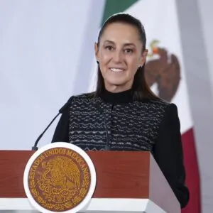 Sheinbaum descarta fin inmediato del T-MEC y llama a mantener certidumbre