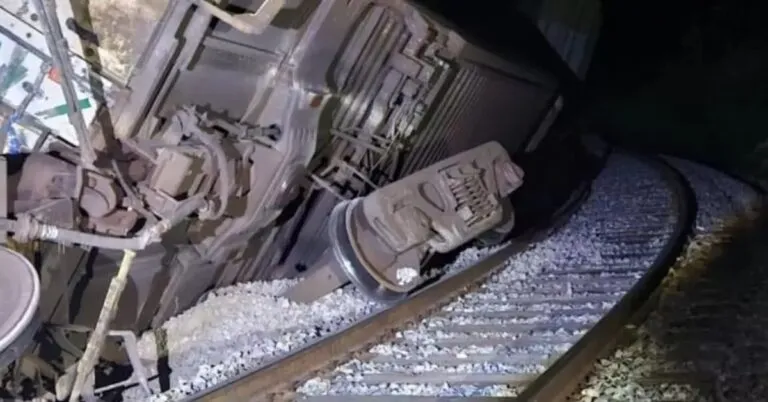 Sheinbaum minimiza nuevo accidente del Tren Interoceánico; oposición exige esclarecer causas