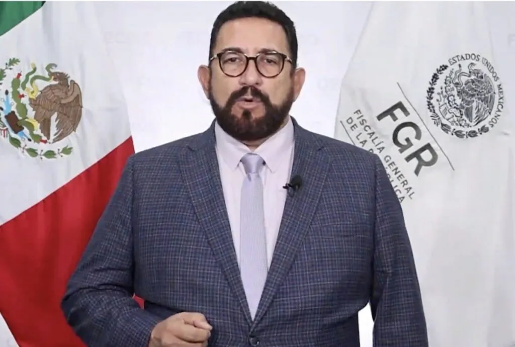 Ulises Lara deja Fiscalía de Asuntos Relevantes de la FGR