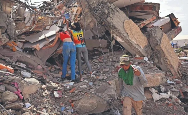 Venezuela eleva balance de víctimas tras devastadores terremotos