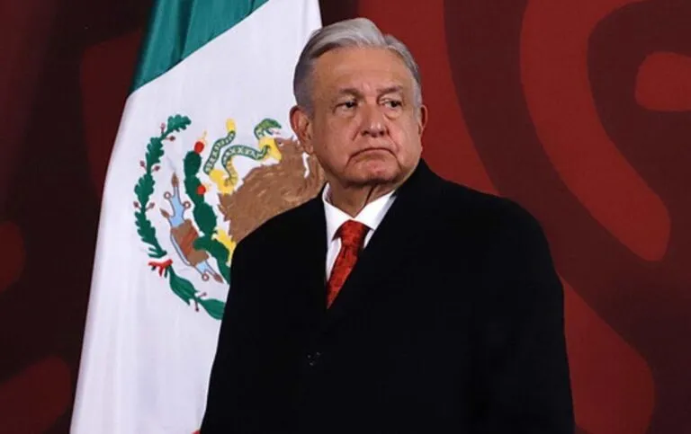 Ana Lilia Rivera alerta por supuesto riesgo contra AMLO