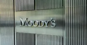 México crece poco y su deuda sube: la combinación que preocupa a Moody's