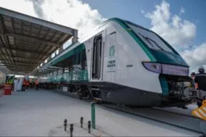 Sheinbaum atribuye a error humano incidentes del Tren Maya
