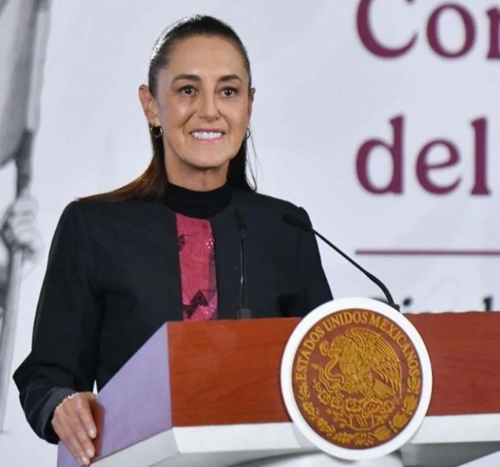 Sheinbaum destaca ventaja de Morena sobre PRI y PAN rumbo a 2027