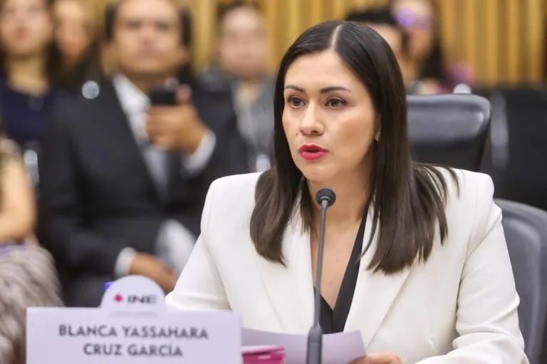 Blanca Cruz podría ser presidenta interina del INE tras renuncia de Taddei