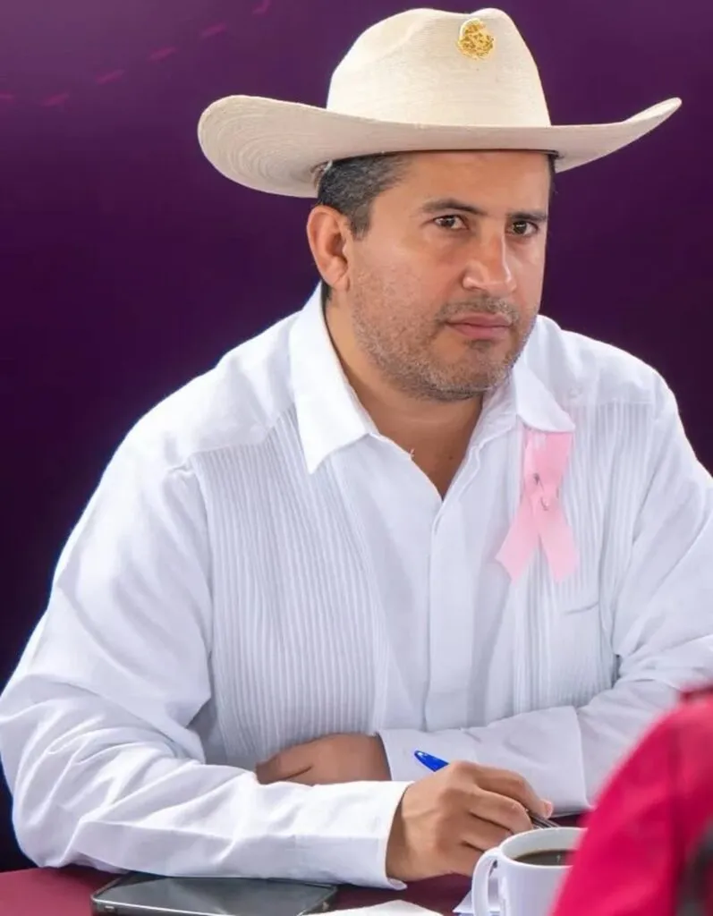 Confirma FGE que motivo del asesinato de Carlos Manzo fue ir contra el CJNG
