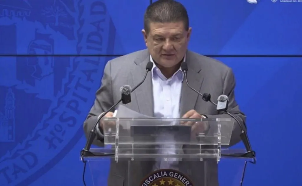 Dictan prisión preventiva oficiosa a exfiscal de Chihuahua César Jáuregui