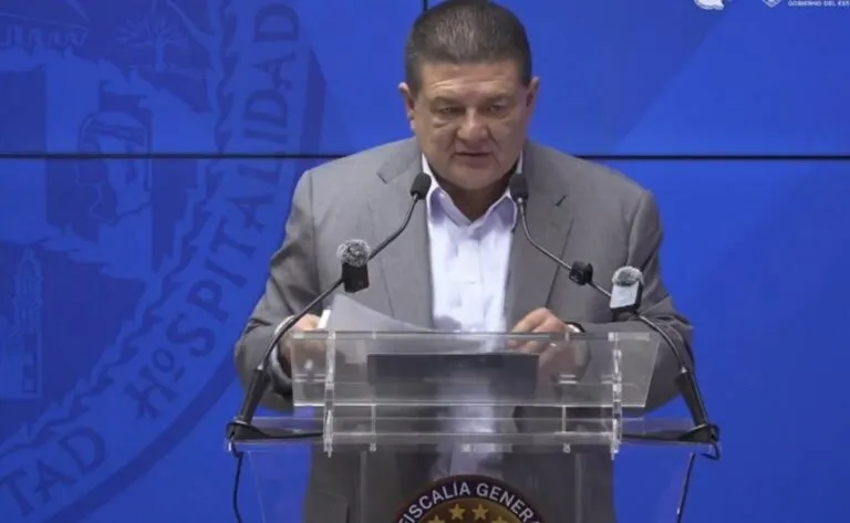Dictan prisión preventiva oficiosa a exfiscal de Chihuahua César Jáuregui