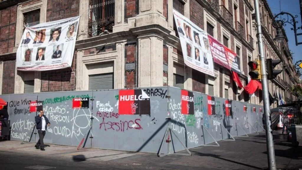 Nacional Monte de Piedad anuncia reapertura de sucursales tras un año de huelga