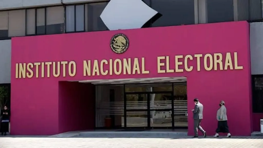 Se tambalea Taddei, titular del INE, a siete meses de la elección