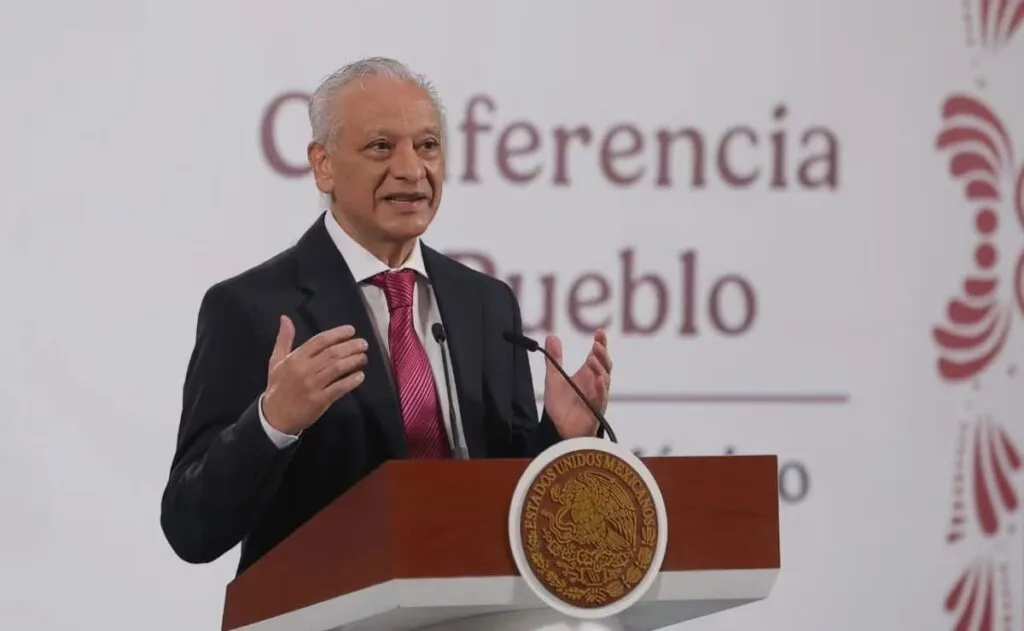 Víctor Rodríguez, exdirector de Pemex, deberá pagar 120 mil pesos e ir a terapia tras violencia familiar contra su esposa